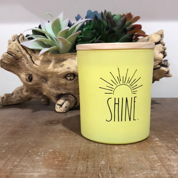 Rae Dunn Candle
